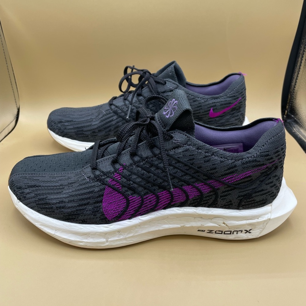 Nike Men's Black and Purple Running Shoes